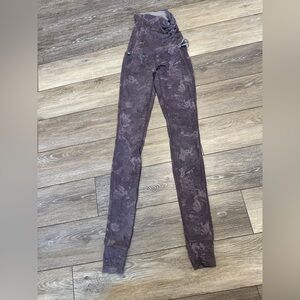 Lululemon Hug Your Core Super High-Rise Tight Leggings